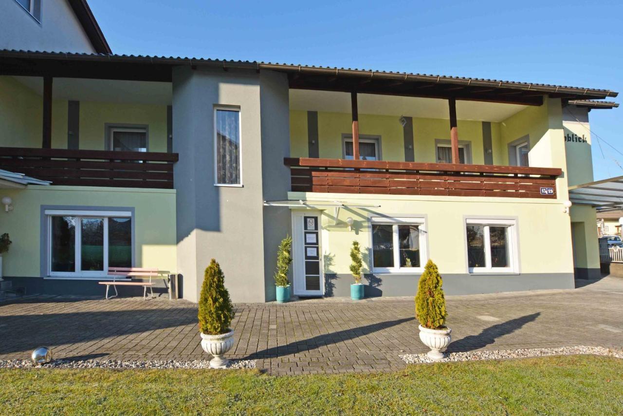 Gemuetliches Apartment In Ruhelage Villach Exterior photo